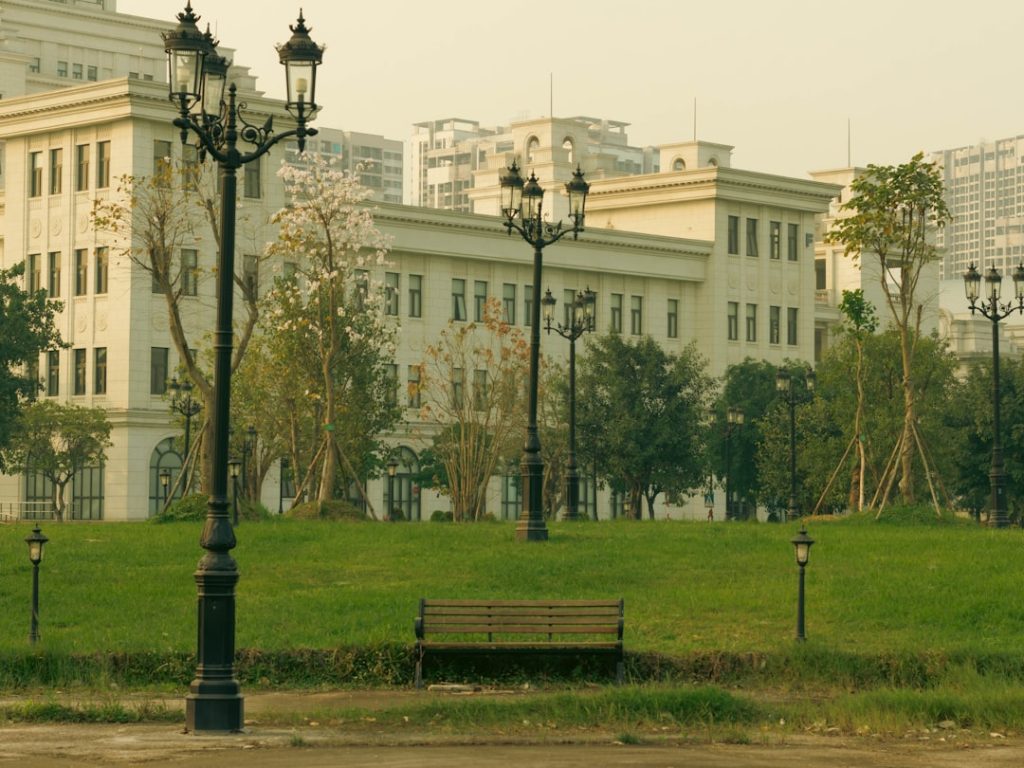effiziente und transparente öffentliche verwaltung zur förderung des gemeinwohls und der bürgerbeteiligung.