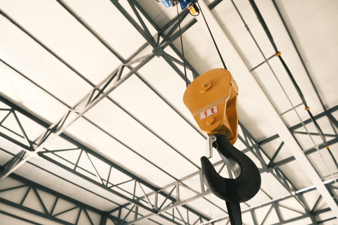 heben sie ihre effizienz mit unseren verstellbaren hubhöhenlösungen – präzise, sicher und vielseitig einsetzbar.