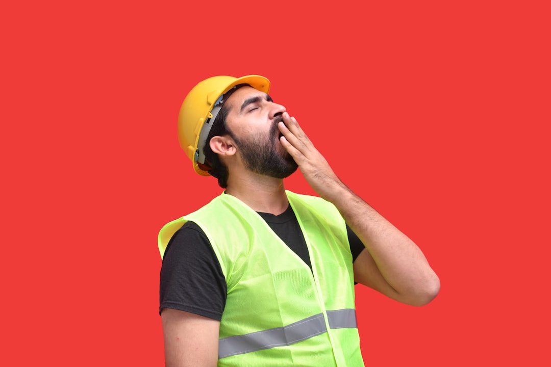 entdecken sie den arbeits-krankheits-zyklus: ursachen, auswirkungen und strategien zur unterbrechung dieses teufelskreises im berufsleben.